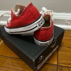 Converse Toddler Size 5
